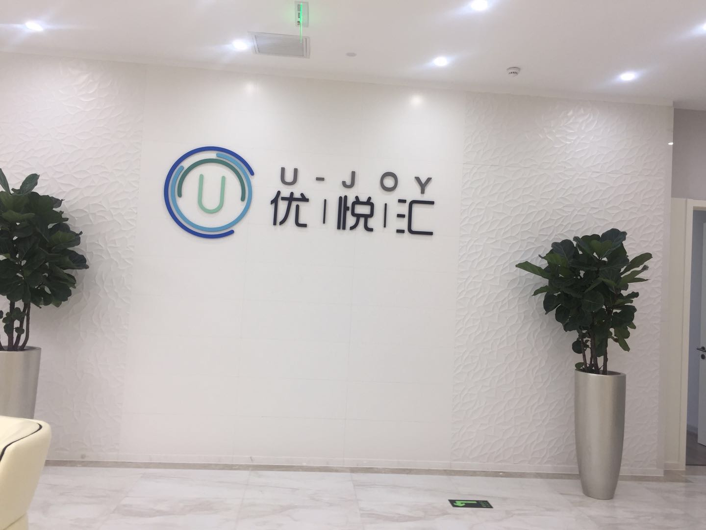 ����k�������b��